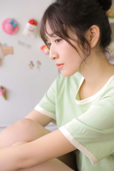 奇B小短裙